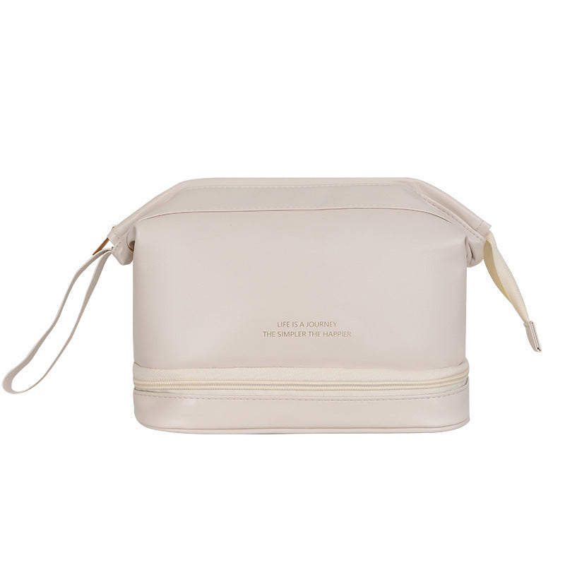 Liora travel case
