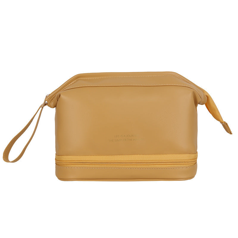 Liora travel case